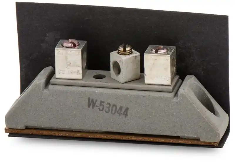 Reduced Price Siemens W53044 Switch Accessory / Neutral Kit