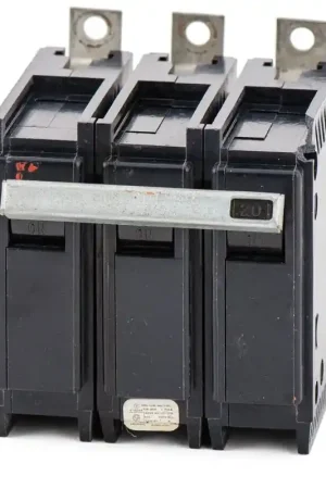 Big Sale Eaton / Challenger BQ3C020 - 20A 3 Pole Molded Case Circuit Breaker