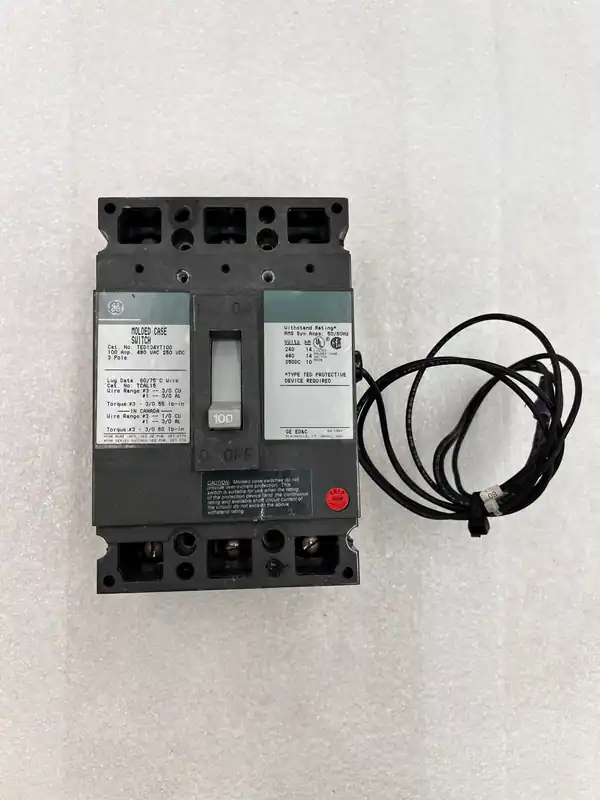 Exclusive Offer GE General Electric TED134YT100 3 Pole 100A 480VAC Type TED Circuit Breaker with Shunt Trip