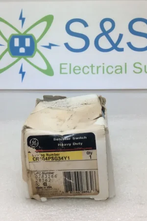 New Release General Electric CR104PSG34Y1 Heavy Duty 3 Position Selector Switch (New Open Box)