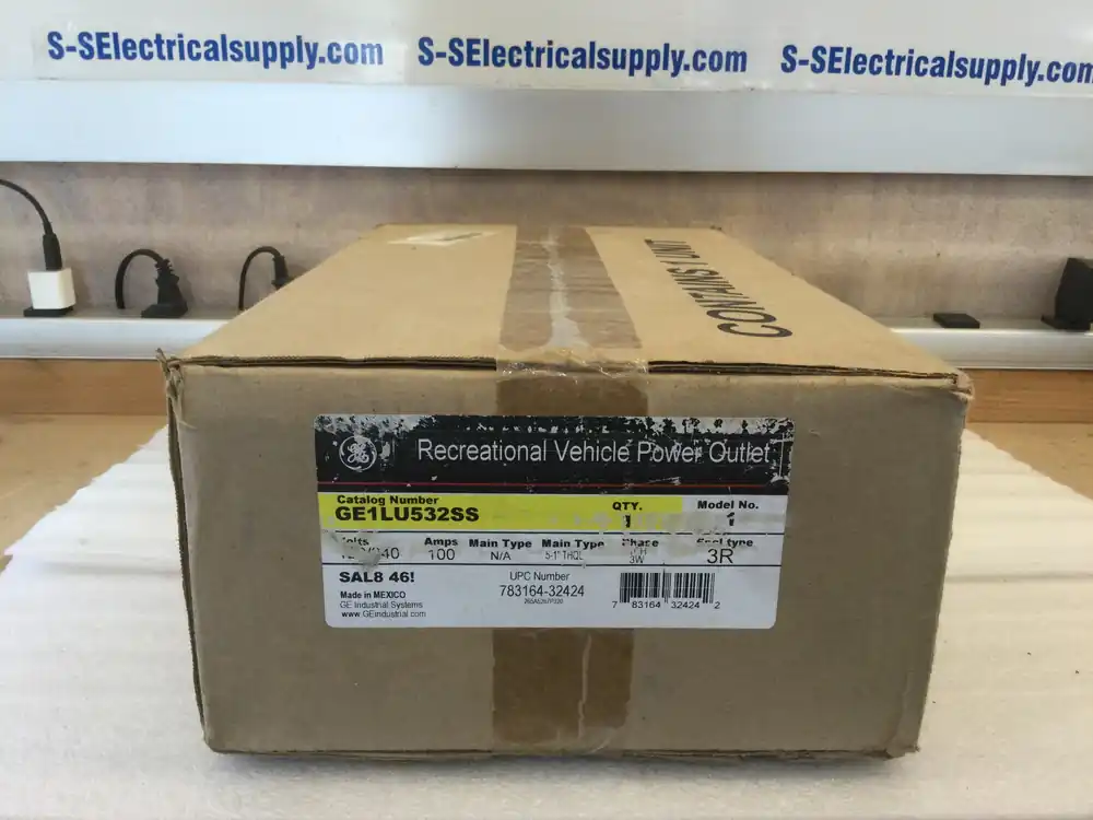 Top Rated GE General Electric GE1LU532SS; 100 Amp, 1 Phase, 3 Wire, Type 3R RV Power Outlet Panel 30/50 Amp