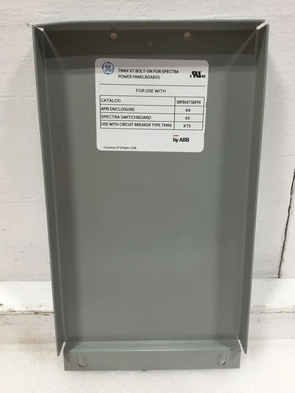 GE Spectra Series SRFB6XT5MFPX 44 Module Filler Plate Only - 5 1/2" H x 9 5/8" L Deal