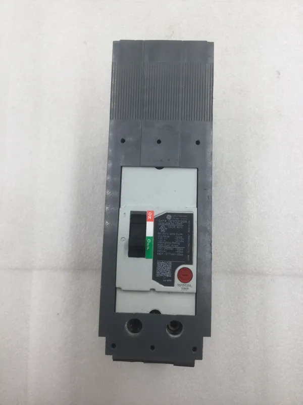 GE General Electric TEYD2125B 125 Amp 2 Pole 480 VAC Bolt on Circuit Breaker Fan Favorite