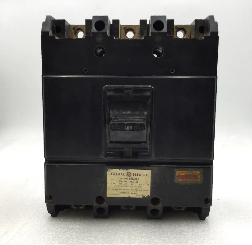 General Electric TJ236150 150 Amp 3 Pole 600V Circuit Breaker - Cosmetic Flaw Free Returns