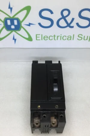 Seasonal Sale General Electric (GE) / Trumbull Electric AT21015 15 Amp 2 Pole 250V Circuit Breaker - Cosmetic Flaw