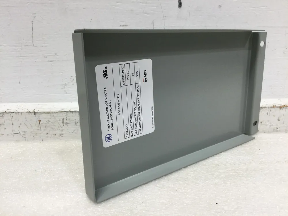 Next Day Delivery GE Spectra Series SRFB3XT5MFPX 27/31 C/B Module Filler Plate Only - 5 1/2" H x 10" L