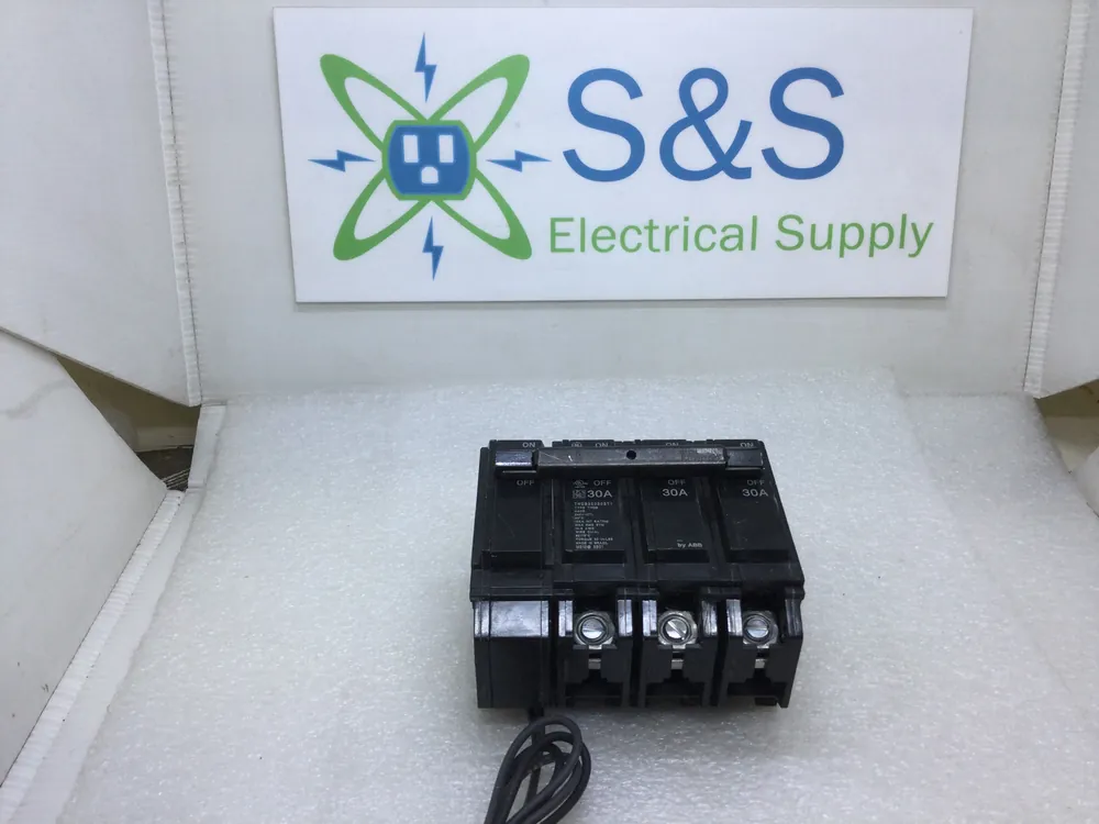 Grab Now GE General Electric THQB32030ST1 3 Pole 30 Amp 240V Bolt on Circuit Breaker w/TQST1 Mod2 Shunt Trip