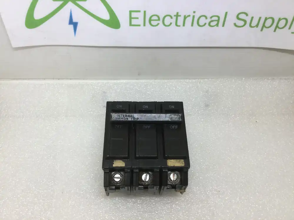 GE General Electric THQL32040 40 Amp 3 Pole 240V Circuit Breaker Hot Picks