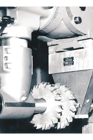 Time-Limited DORIAN MMRAA-R8 For Use With R8 Spindle with 3-3/8" outside diameter Right Angle Milling Attachment